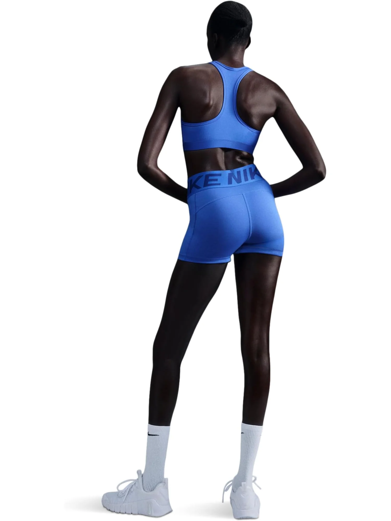 Бюстгальтер Nike Swoosh Medium Support Bra — 2