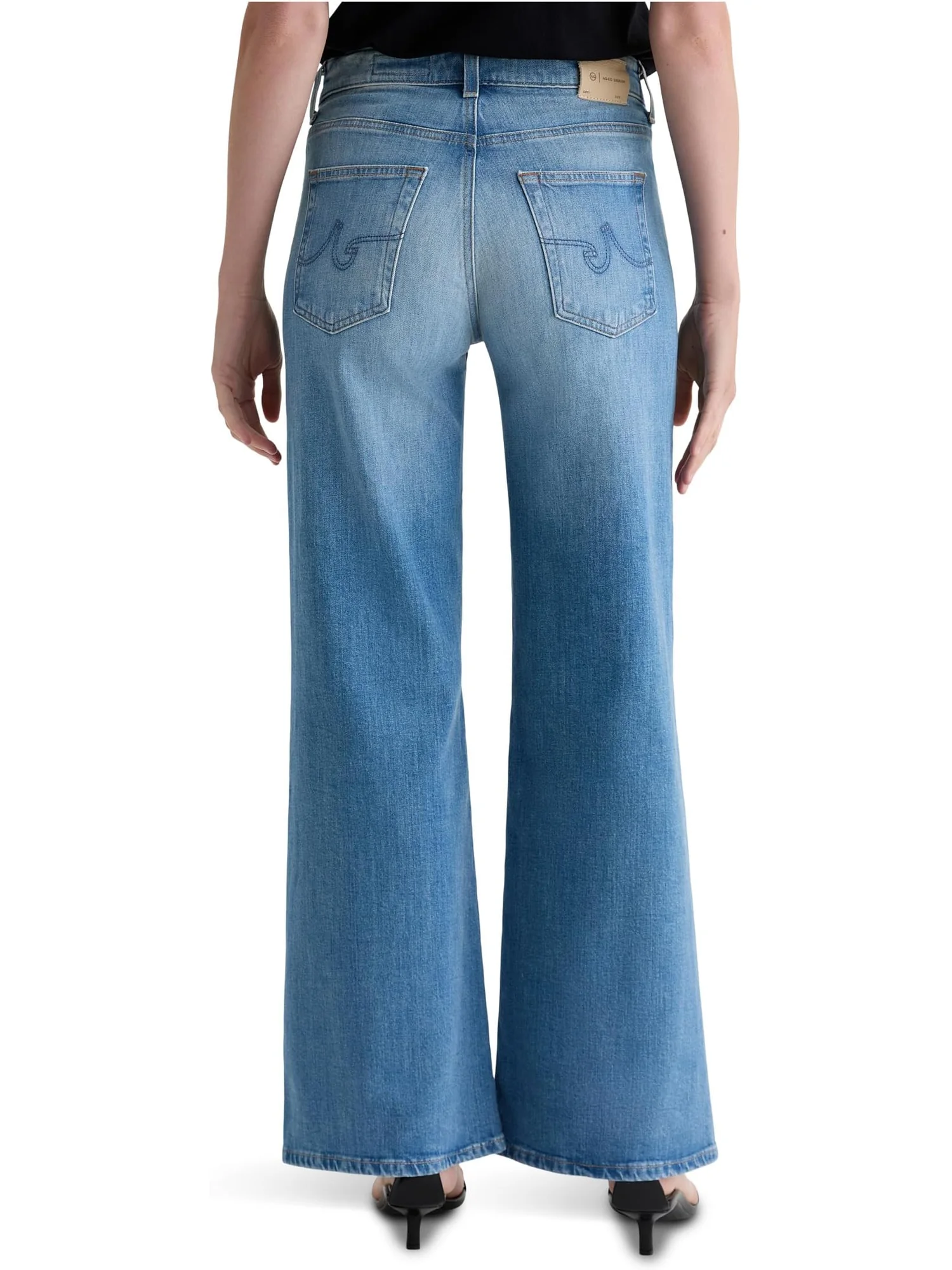 Джинсы AG Jeans Saige Mid Rise Wide Leg In 18 Years Bisou, цвет 18 Years Bisou — 2