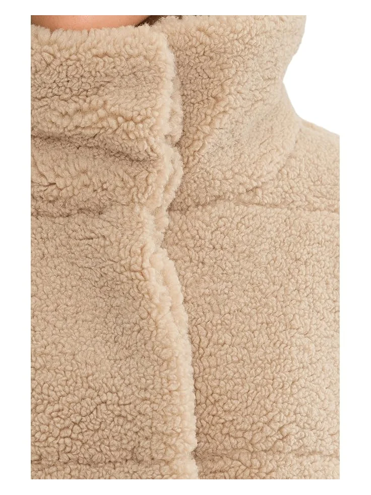 Женская удлиненная стеганая куртка-толстовка Levi's Long Length Quilted Teddy — 5