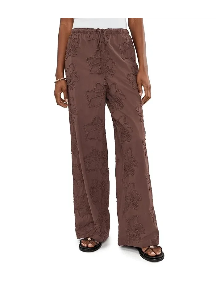 Брюки прямого кроя с цветочной вышивкой Pull On Straight Leg Pants Vince Camuto — 1
