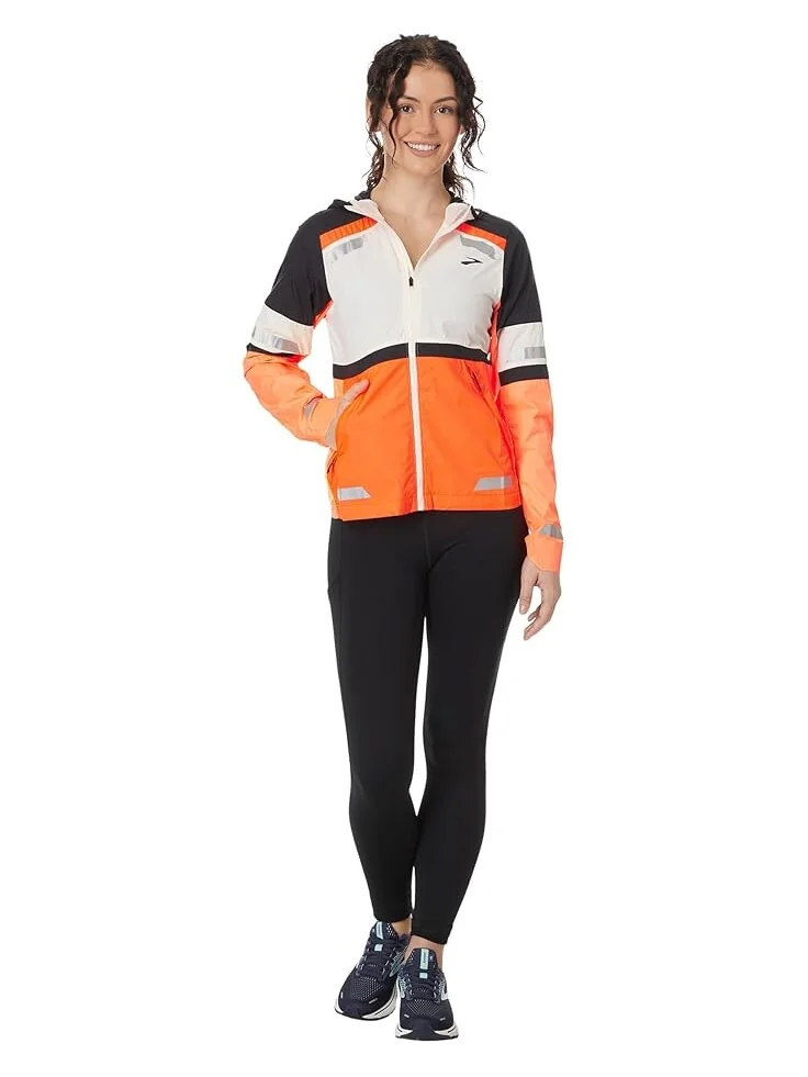 Куртка Brooks Run Visible Jacket — изображение 4 из 4, черный