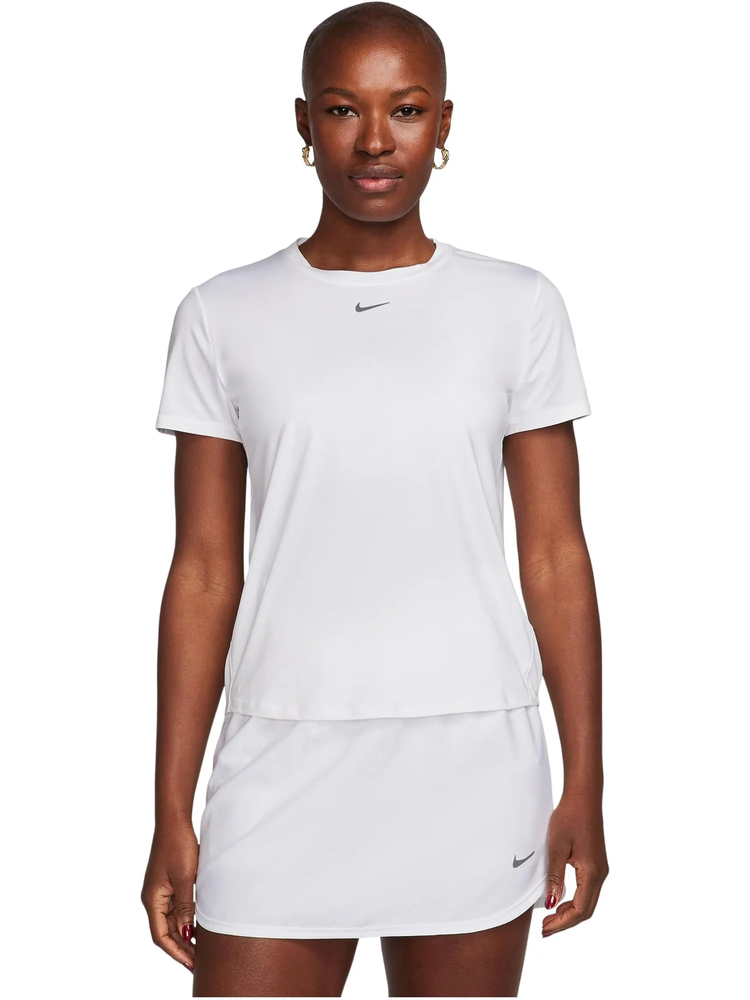 Топ Nike One Classic Dri-fit Short-sleeve Top — изображение 1 из 4, белый