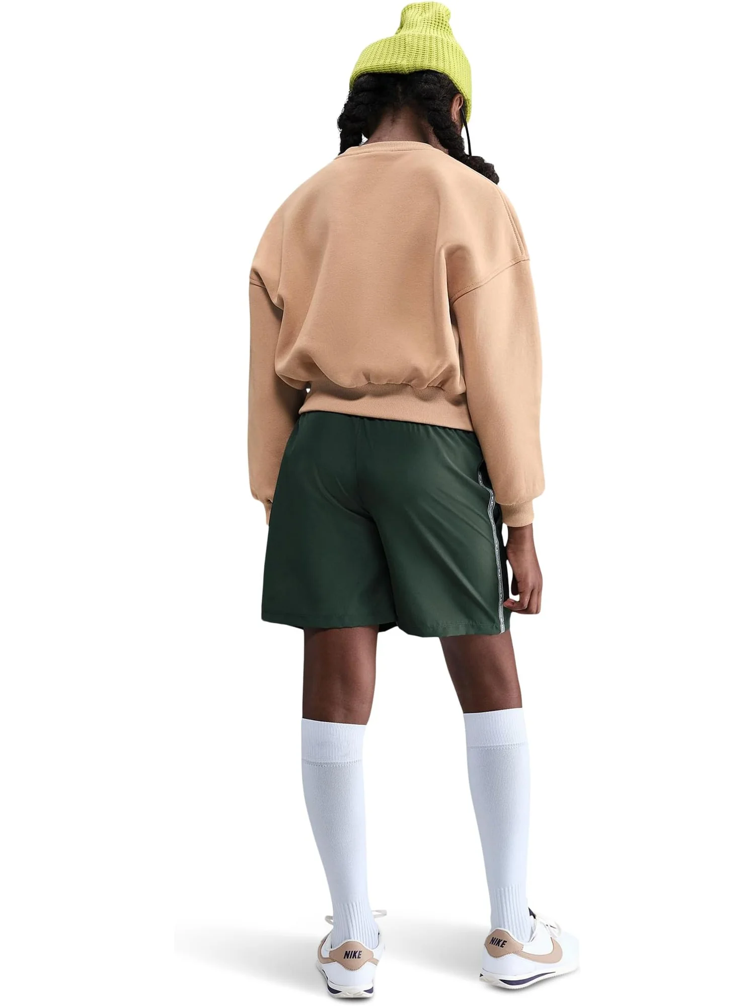 Толстовка Nike Kids Club Fleece Boxy Crew-Neck Sweatshirt — изображение 2 из 3, белый