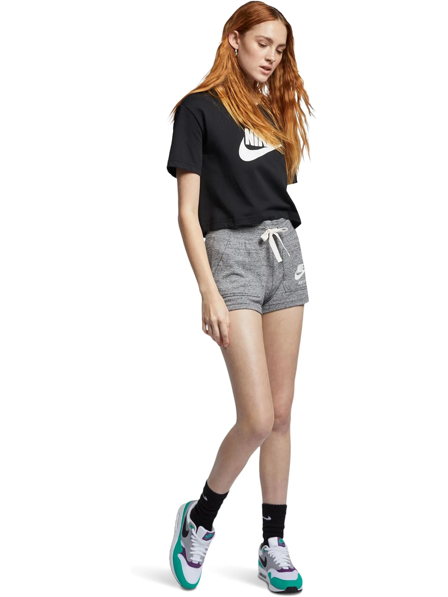 Футболка Nike Sportswear Essential Club Cropped Logo T-shirt — изображение 4 из 4, черный/белый