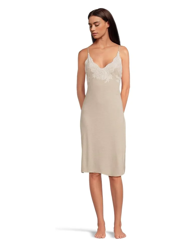 Женская пижама Natori Luxe Shangri-La Slip — изображение 1 из 4, серый
