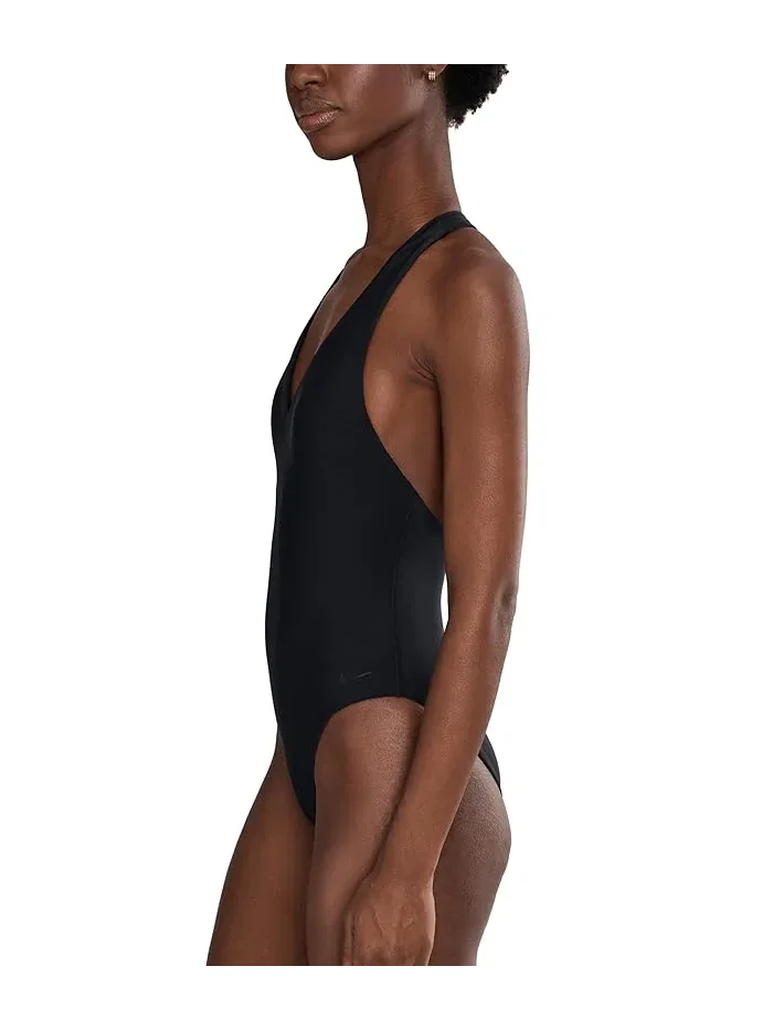 Купальник слитный Hydralock Luxe V-neck One Piece Nike — изображение 2 из 4, черный
