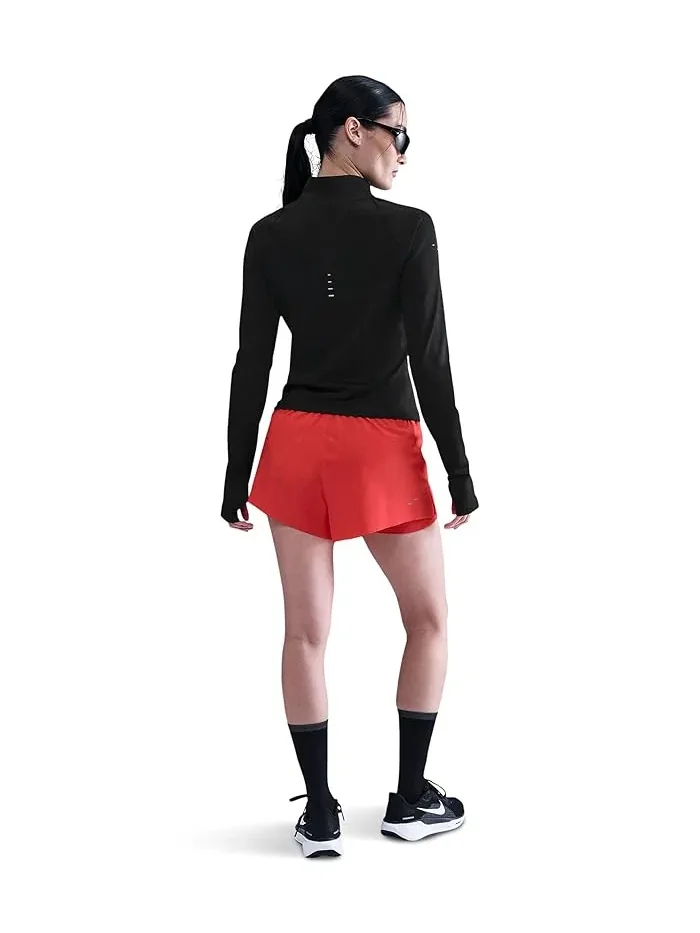 Беговая куртка Nike Swift Dri-FIT Full-zip Mid-layer Running Top — изображение 2 из 3, черный/серебристый
