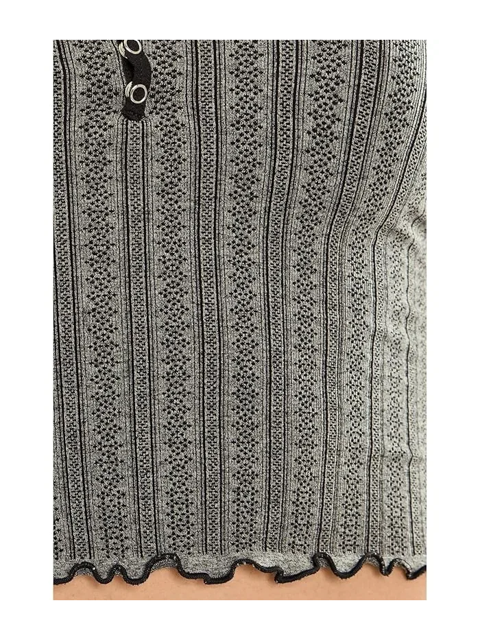 Топ Free People Snap Into It Henley Crop — изображение 5 из 5, черный
