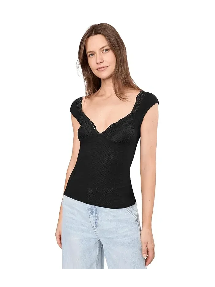 Футболка с кружевной отделкой Blush Hour Tee Free People