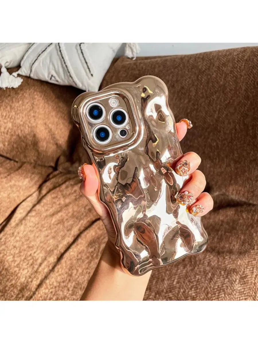 Чехол для iPhone 16 Pro Max с 3D-пузырьками — изображение 3 из 5, золото