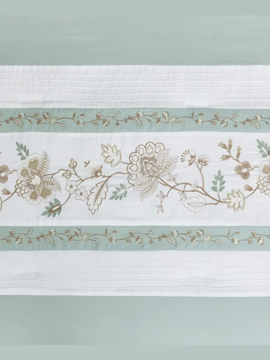 Комплект постельного белья Spring Social Floral из 3 предметов, размер Full/Queen Royal Court — изображение 4 из 5, голубой