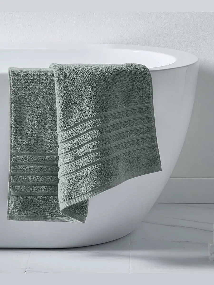 Банное полотенце Ultimate MicroCotton, 84 x 178 см Hotel Collection, шалфейный — изображение 3 из 10