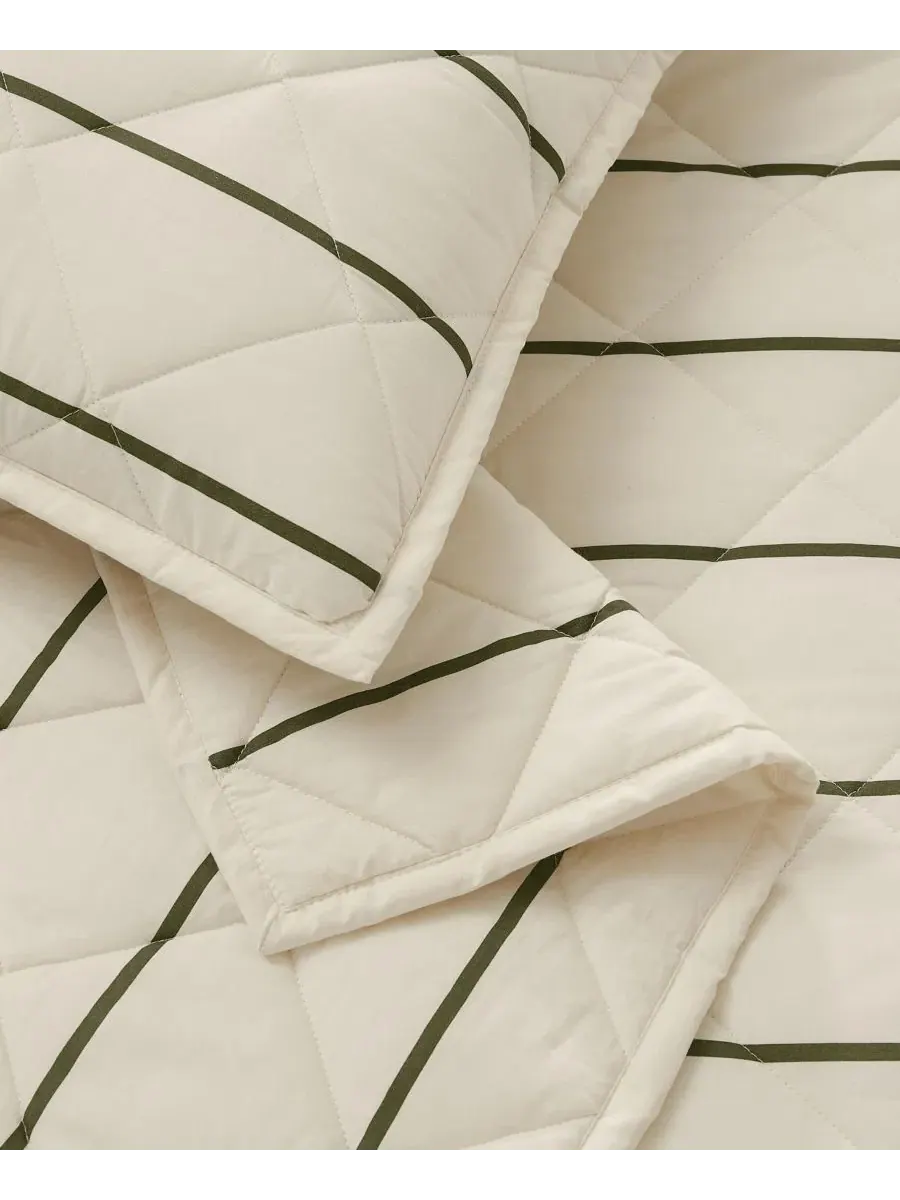 Комплект стеганого постельного белья Hayward Stripe, 3 предмета, King Brooklyn Loom — изображение 5 из 5