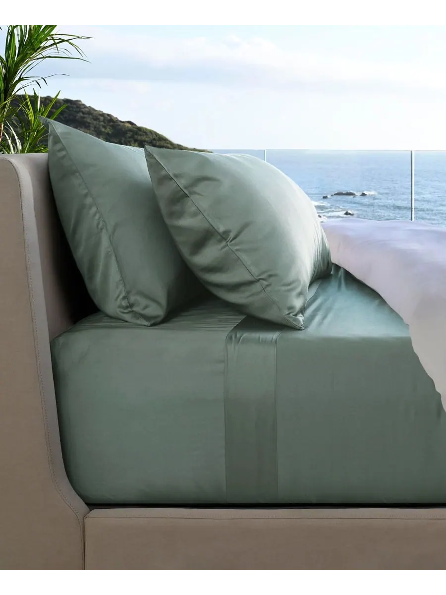Комплект постельного белья Resort Sateen из терморегулирующей вискозы, 4 предмета Cariloha — изображение 1 из 8, серый