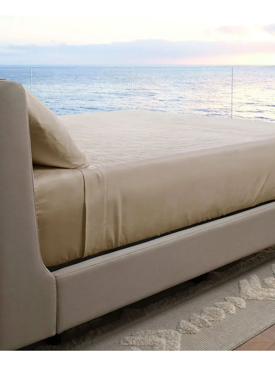 Комплект постельного белья Resort Sateen из терморегулирующей вискозы, 4 предмета Cariloha — изображение 7 из 9, серый