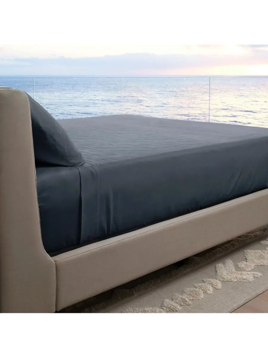 Комплект постельного белья Resort Sateen из терморегулирующей вискозы, 4 предмета Cariloha — изображение 6 из 10, синий