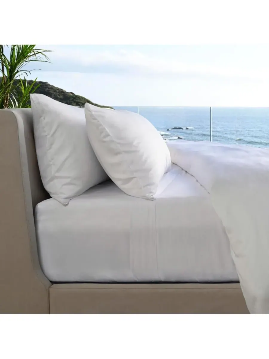 Комплект постельного белья Resort Sateen из терморегулирующей вискозы, 4 предмета Cariloha — изображение 7 из 9, белый