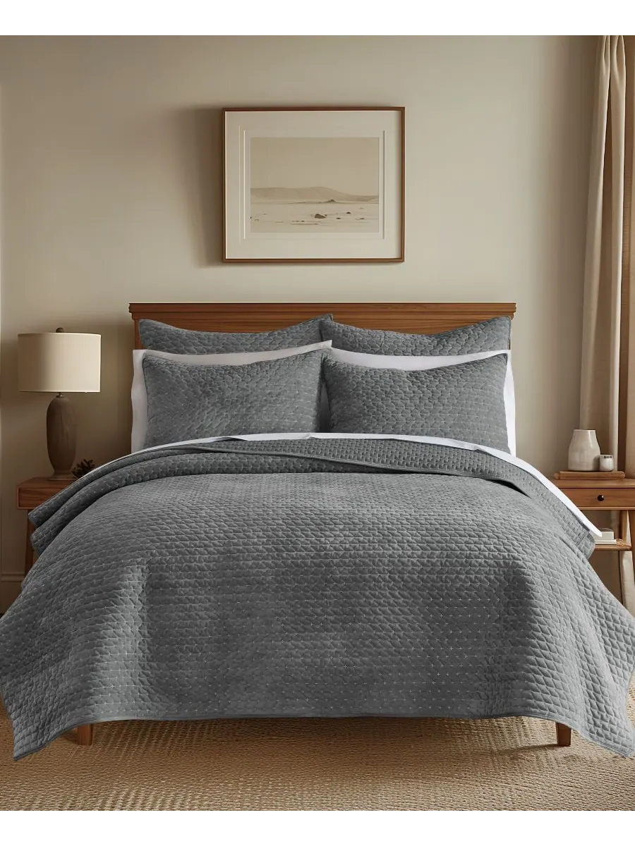 Двусторонний комплект постельного белья Velvet Stitch из 3 предметов, размер King/California King — изображение 1 из 5, серый
