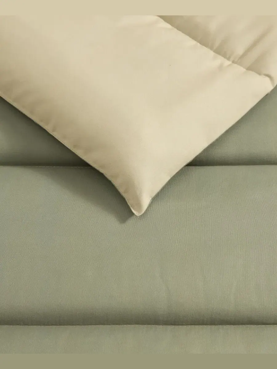 Комплект стеганого одеяла Connor Solid Channel Stitch Eddie Bauer, Twin/Twin XL — изображение 5 из 8, папоротник