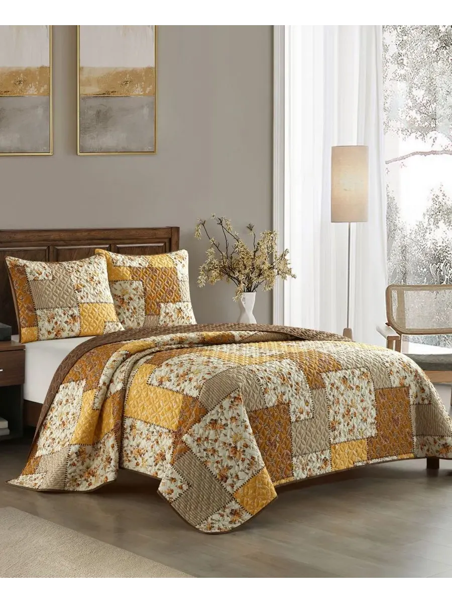 Комплект стеганого покрывала Kerry Floral, 3 предмета, Queen Stratford Park — изображение 2 из 5, золото