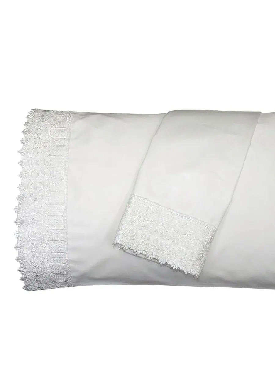 Наволочки с вышивкой и кружевной отделкой, пара Egyptian Linens — изображение 5 из 5, льняной