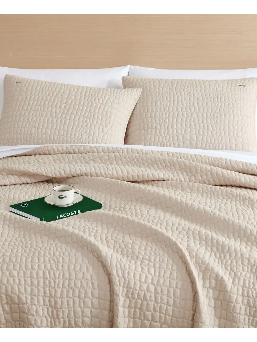 Стеганый комплект для кровати Croc Scale Cotton, 3 предмета, Full/Queen Lacoste Home — изображение 3 из 7, серый