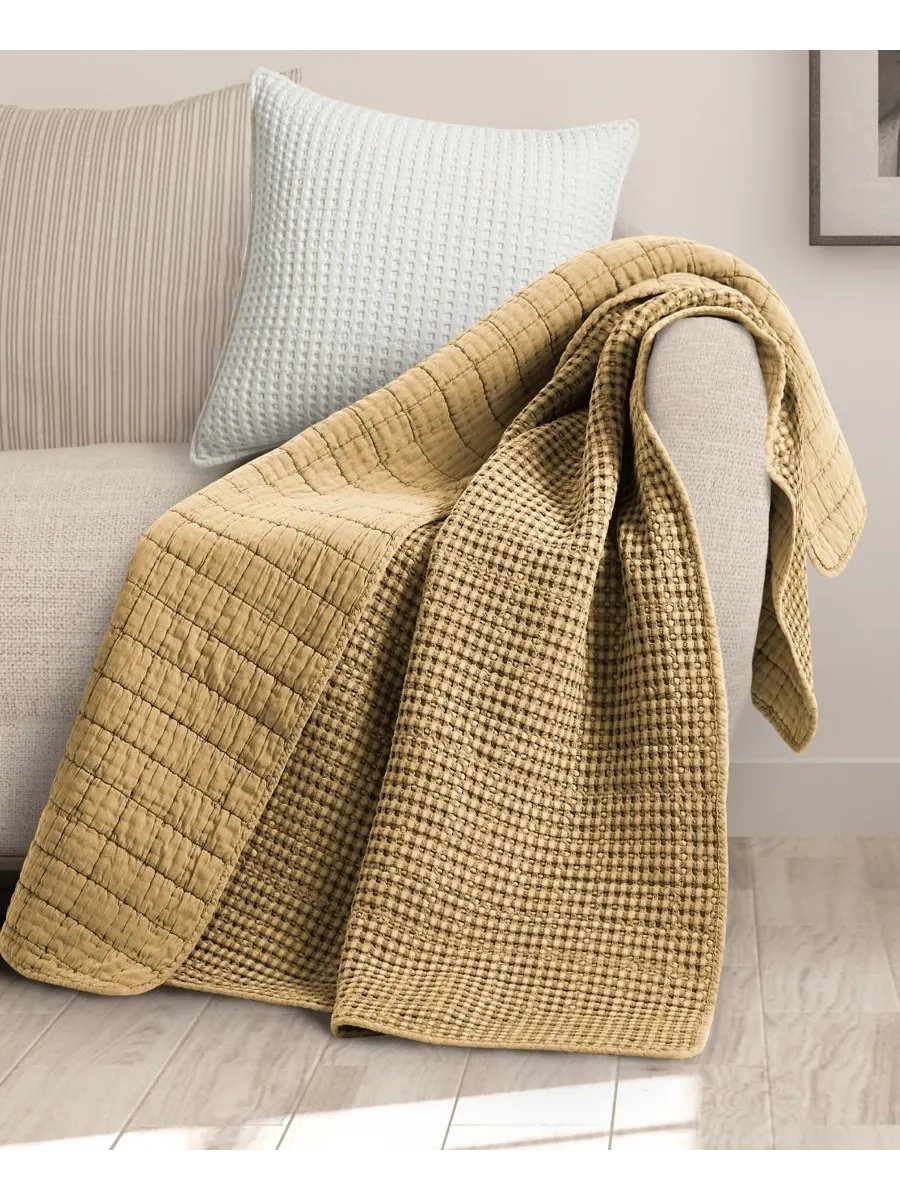 Стеганый плед Mills с вафельной строчкой, 60 x 50 дюймов Levtex