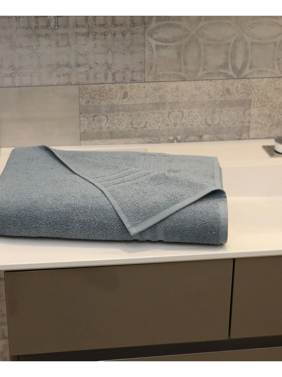 Банное полотенце denzi Linum Home — изображение 3 из 4, светлый синий