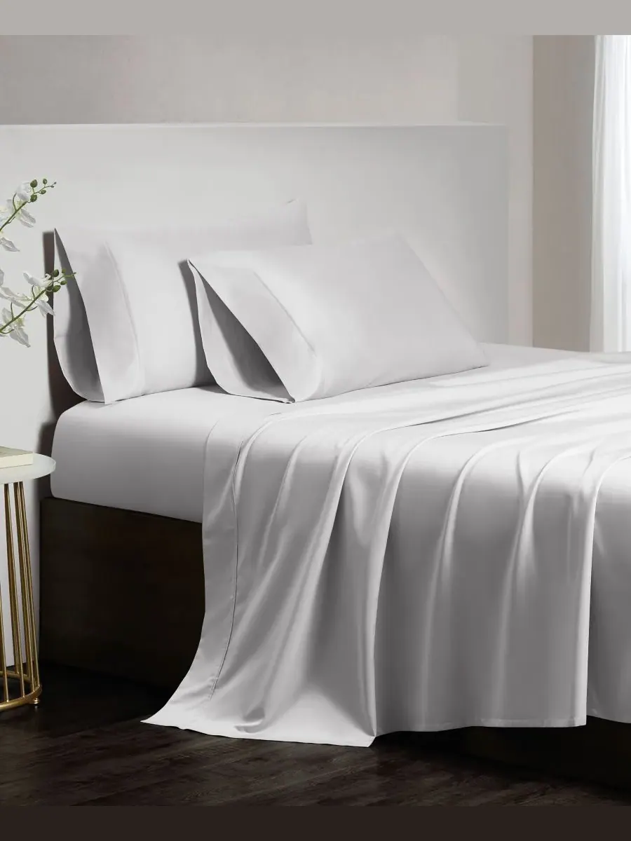 Комплект постельного белья Luxe из 4 предметов, 100% египетский хлопок, плотность ткани 700 TC — изображение 1 из 6