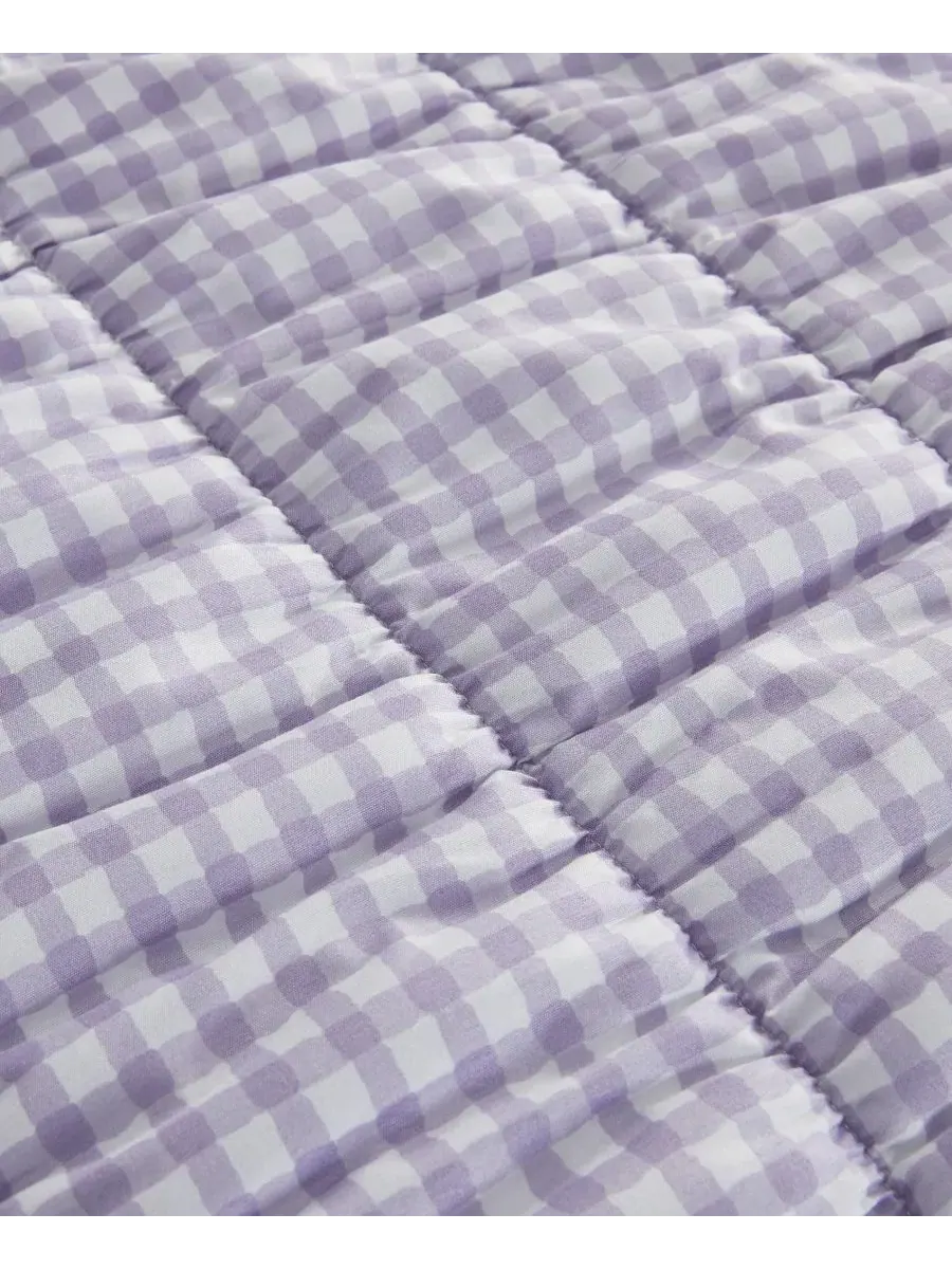 Стеганое покрывало с наволочками Gingham Linery & Co — изображение 4 из 7, фиолетовый