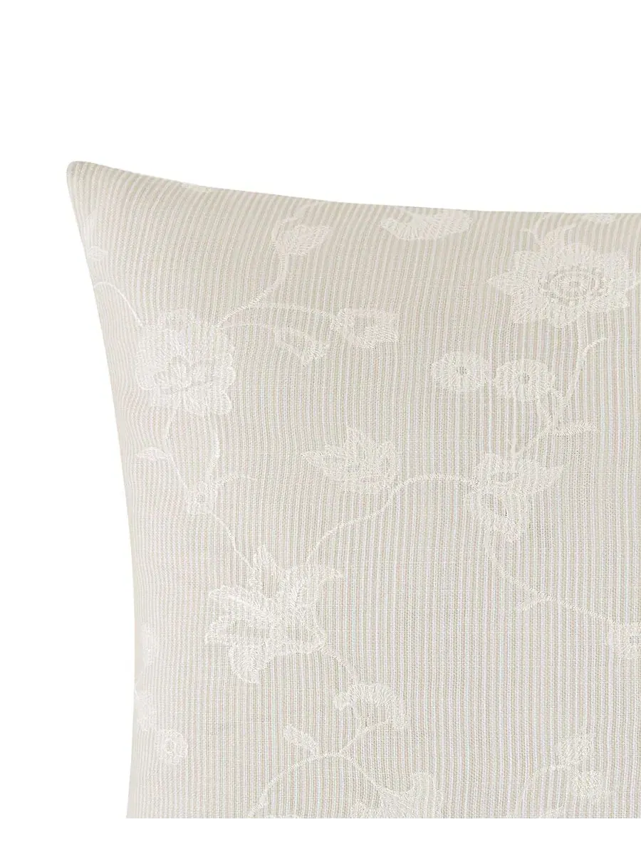 Наволочка-чехол Eden Embroided Floral Sham — изображение 2 из 3, бежевый