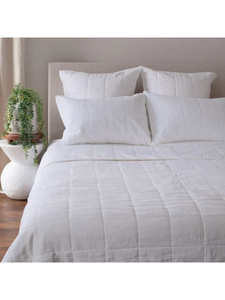 Комплект наволочек French Linen Quilted Sham Set Bokser Home — изображение 4 из 8, белый