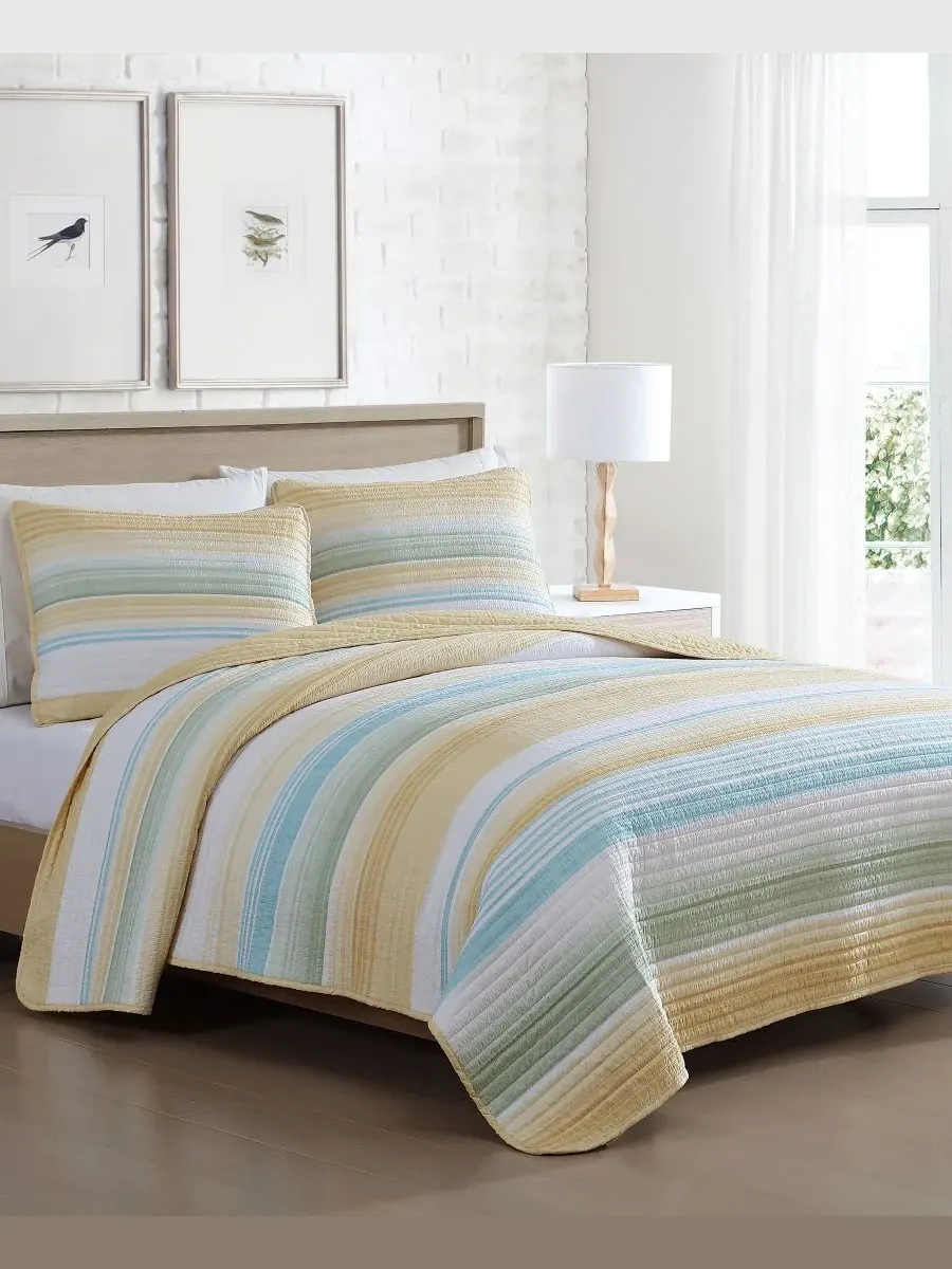 Комплект постельного белья Coralinn Stripe из 3 предметов, размер King Beatrice Home Fashions — изображение 3 из 4