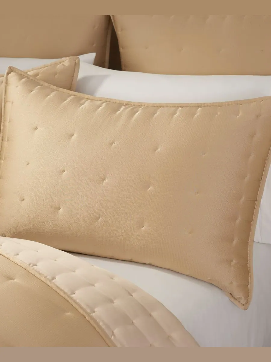 Шелковая наволочка с чеканкой, размер Королевский Donna Karan Home — изображение 2 из 4, золото