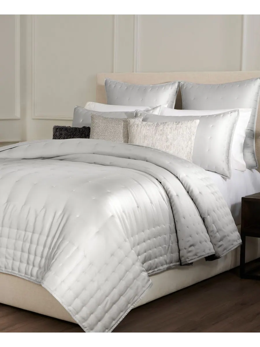 Шелковая наволочка с чеканкой, размер Королевский Donna Karan Home — изображение 4 из 4, серебристый