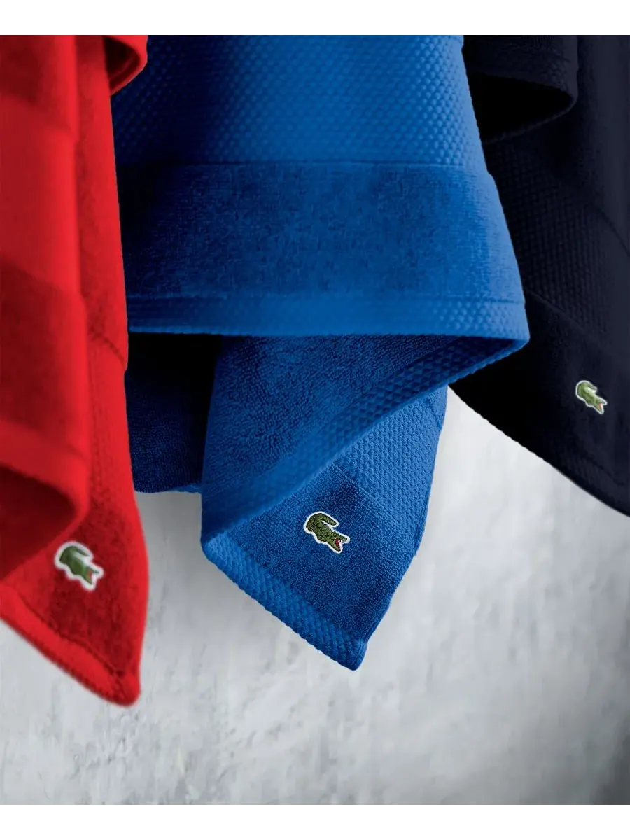 Антимикробная банное полотенце Heritage из хлопка Supima, 89 x 178 см Lacoste Home — изображение 8 из 10, серый