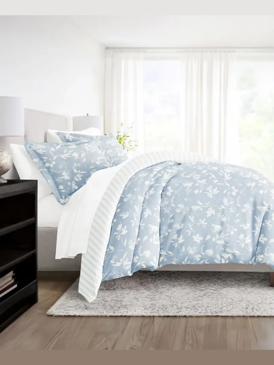 Комплект постельного белья с одеялом 8 предметов, Patterned ienjoy Home — изображение 4 из 10, светлый синий