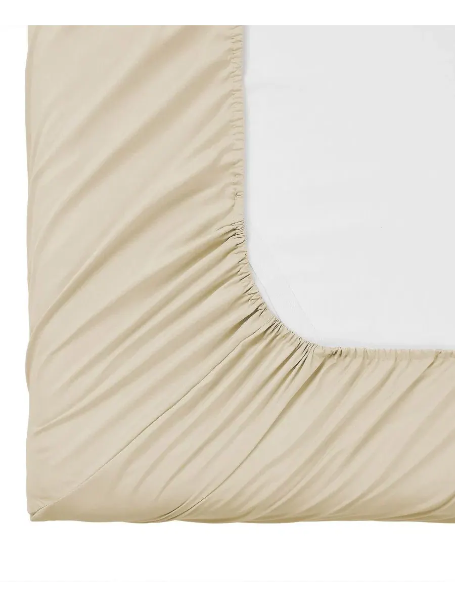 Простыня на резинке 1500 нитей из микрофибры, Twin XL Sweet Home Collection — изображение 3 из 4, бежевый