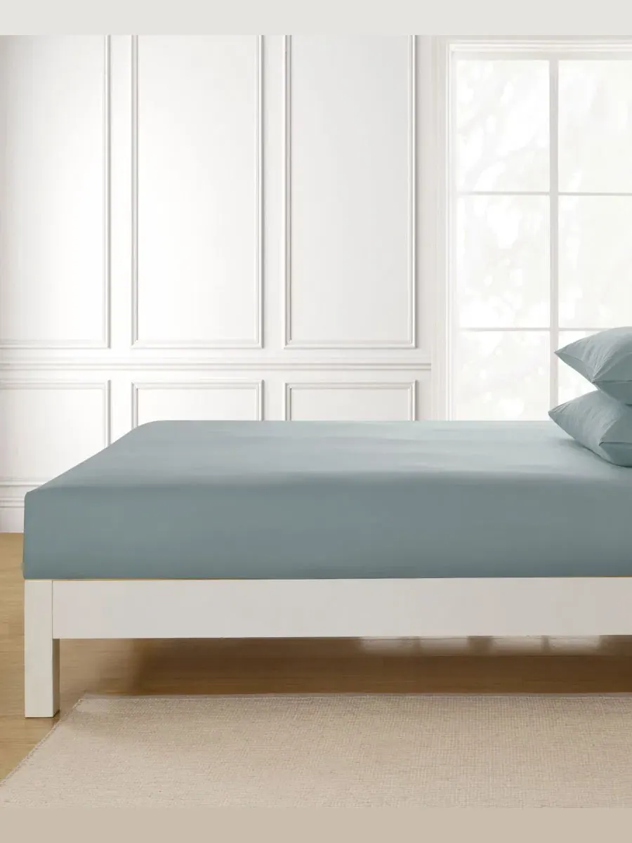 Просторная простыня на резинке из микрофибры, 1500 нитей, Twin XL Sweet Home Collection — изображение 2 из 4, синий