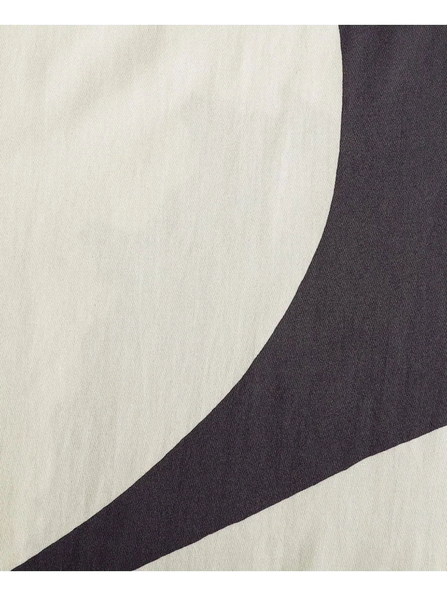 Комплект постельного белья Iso Unikko из хлопка, 3 предмета, размер King Marimekko — изображение 5 из 10, темно-серый