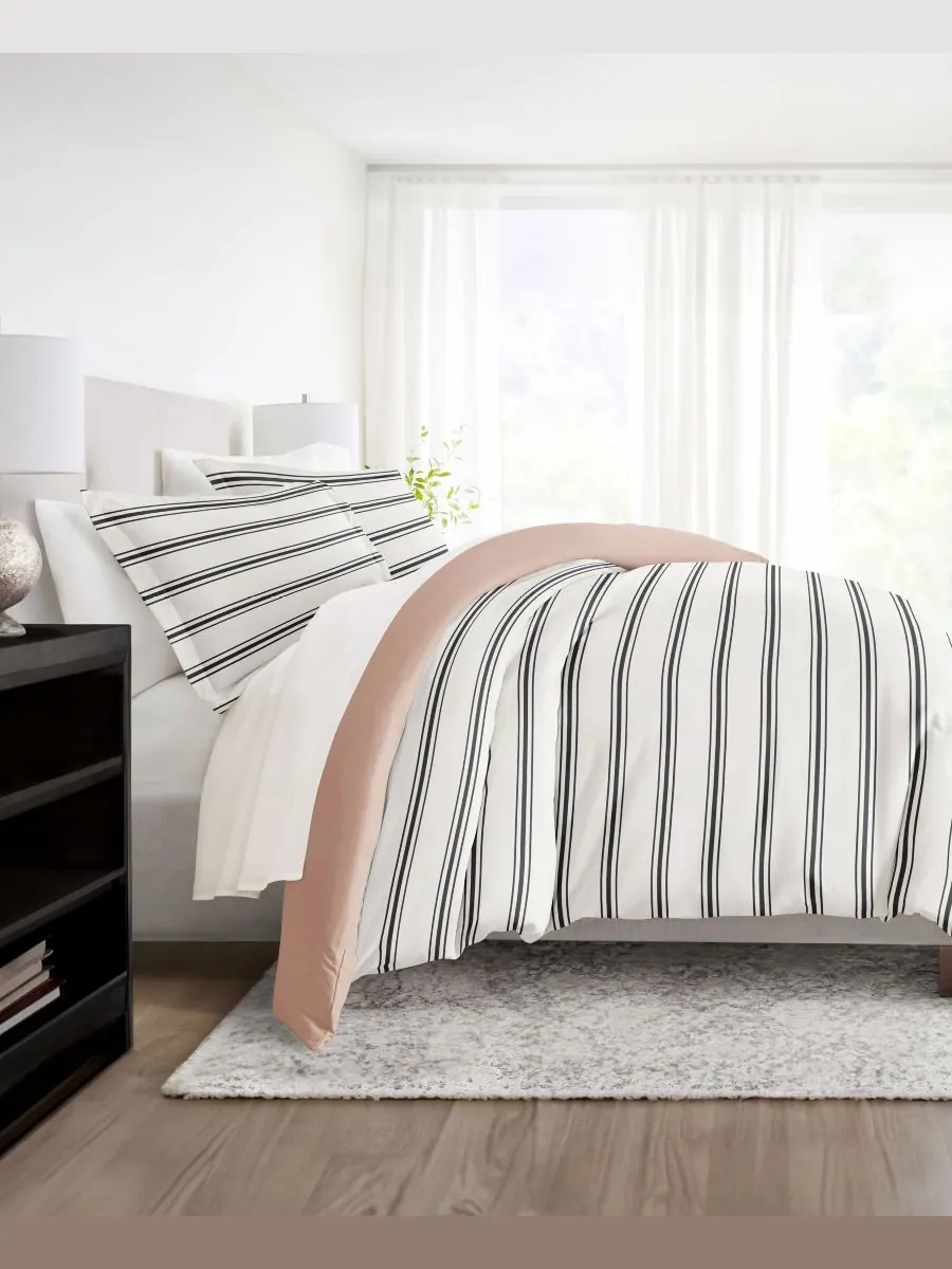 Комплект постельного белья Ultra Soft, двусторонний, 3 предмета, размер King/California King Ienjoy — изображение 8 из 10