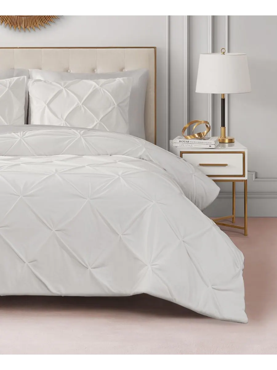 Комплект постельного белья Kiss Pleat Plush из 3 предметов, размер King Juicy Couture