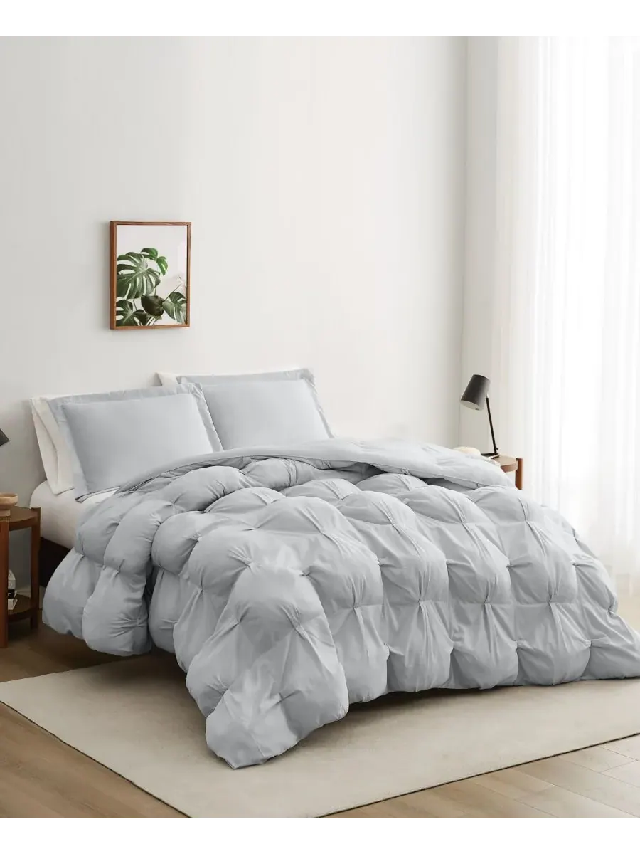 Комплект постельного белья Cloud Puffer из 3 предметов, размер Full/Queen Truly Soft — изображение 2 из 6, серый