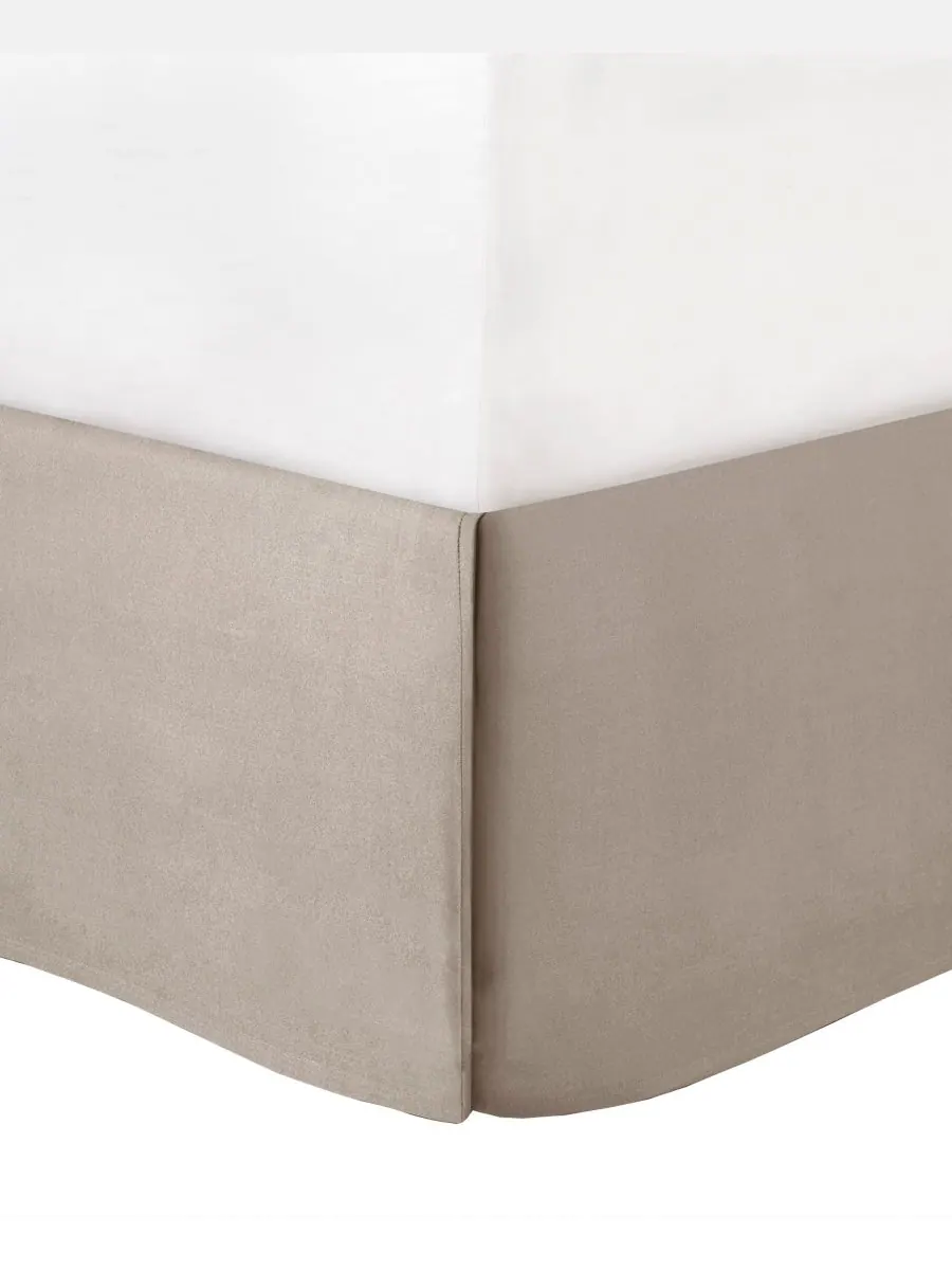 Комплект постельного белья Laurel Tufted из 7 предметов, размер King Madison Park — изображение 6 из 10, тауп