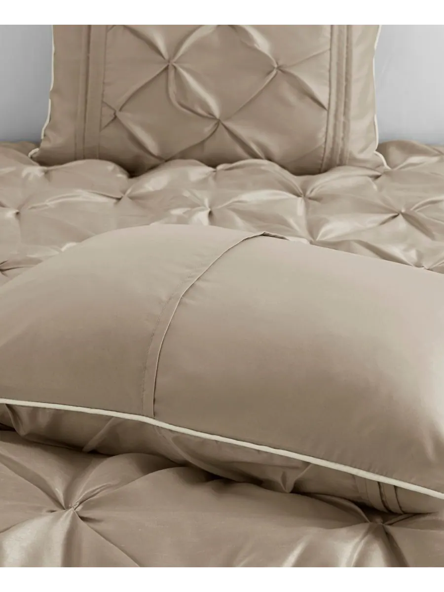 Комплект постельного белья Laurel Tufted из 7 предметов, размер King Madison Park — изображение 9 из 10, тауп