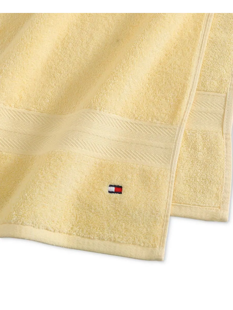 Современное американское банное полотенце из однотонного хлопка, 76,6 см x 137 см Tommy Hilfiger — изображение 4 из 10