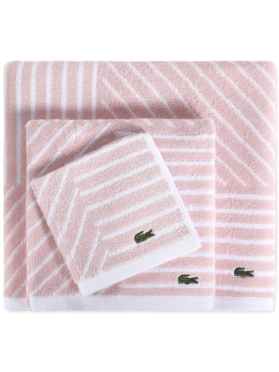 Банное полотенце Guethary, 76 x 137 см Lacoste Home — изображение 2 из 2, цветение