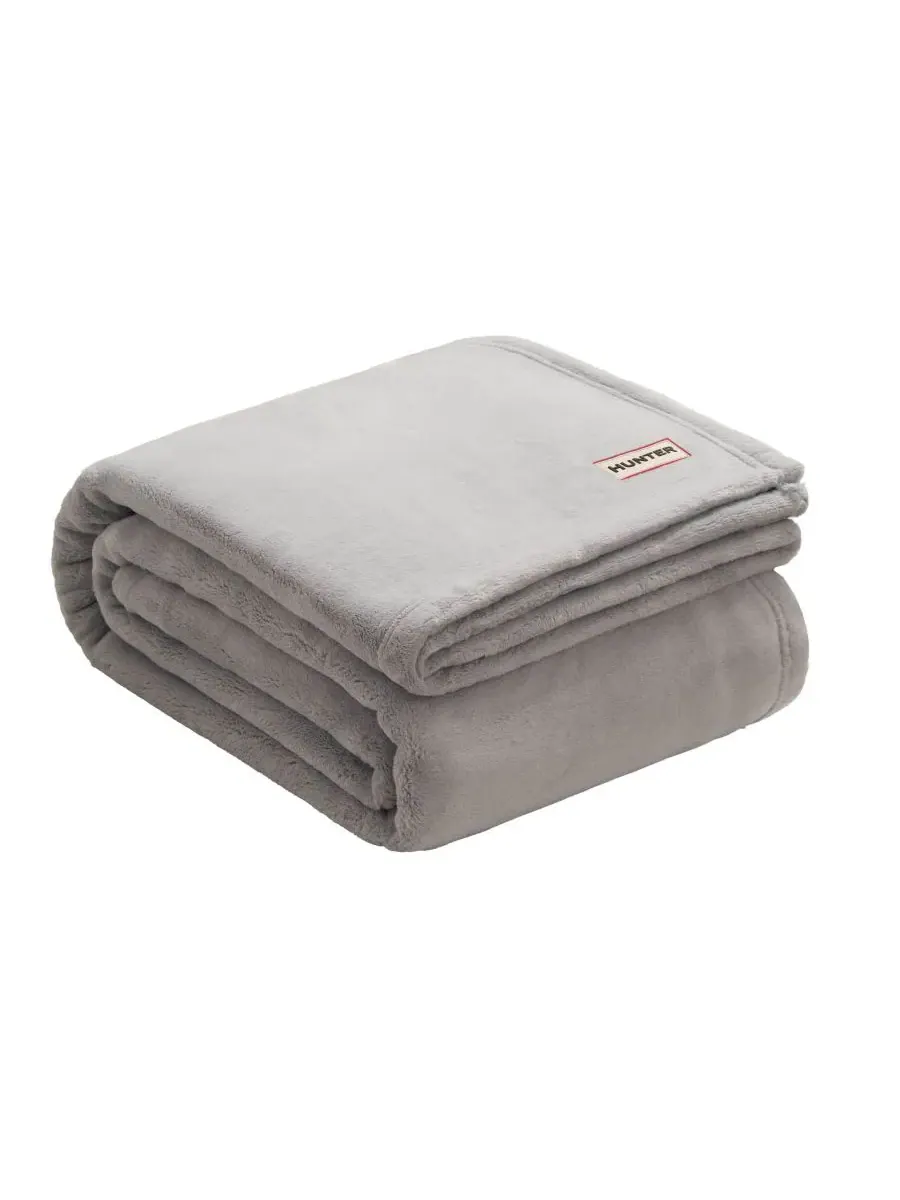 Пледы Coco Flannel Ultra Plush, 127 x 178 см Hunter — изображение 4 из 5, серый