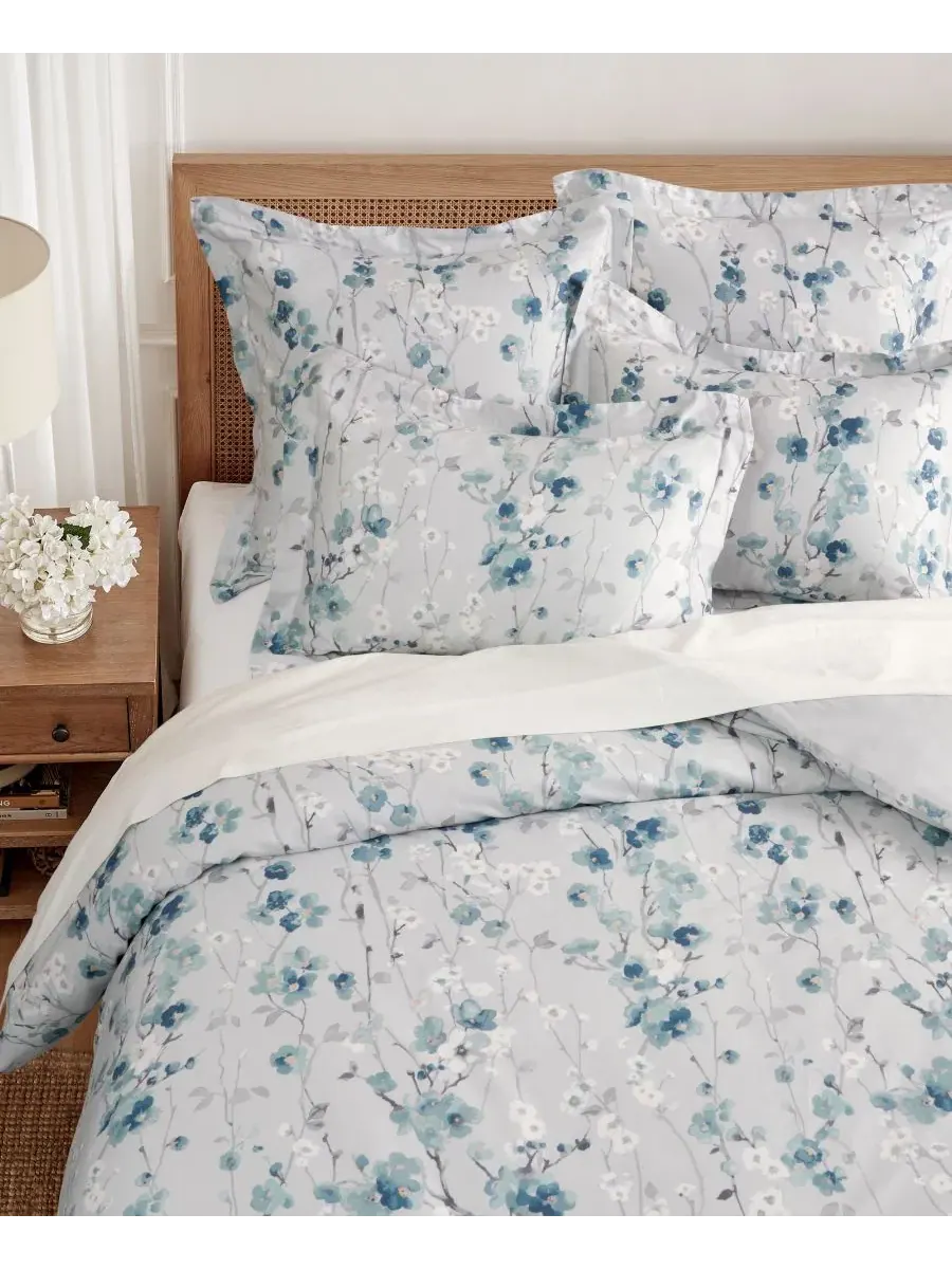 Комплект стеганого одеяла Florina Reversible 3-Pc., King/California King Levtex Home — изображение 3 из 5, синий