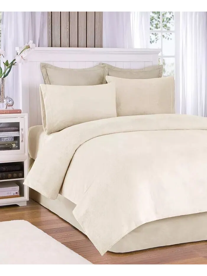 Комплекты простыней Soloft Plush из микрофлиса Sleep Philosophy — изображение 2 из 2, белый